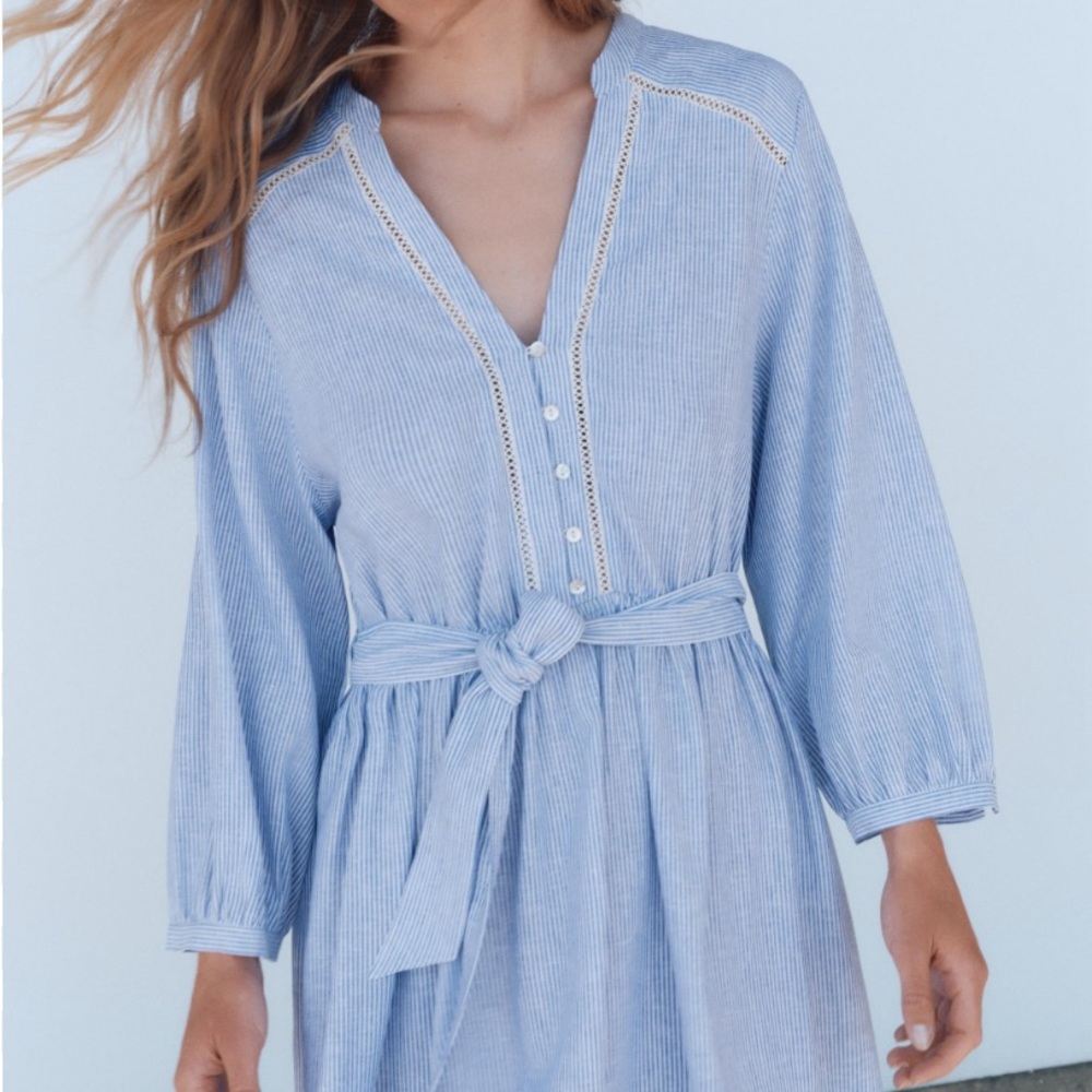 Chic Blue Striped Dress with Belt